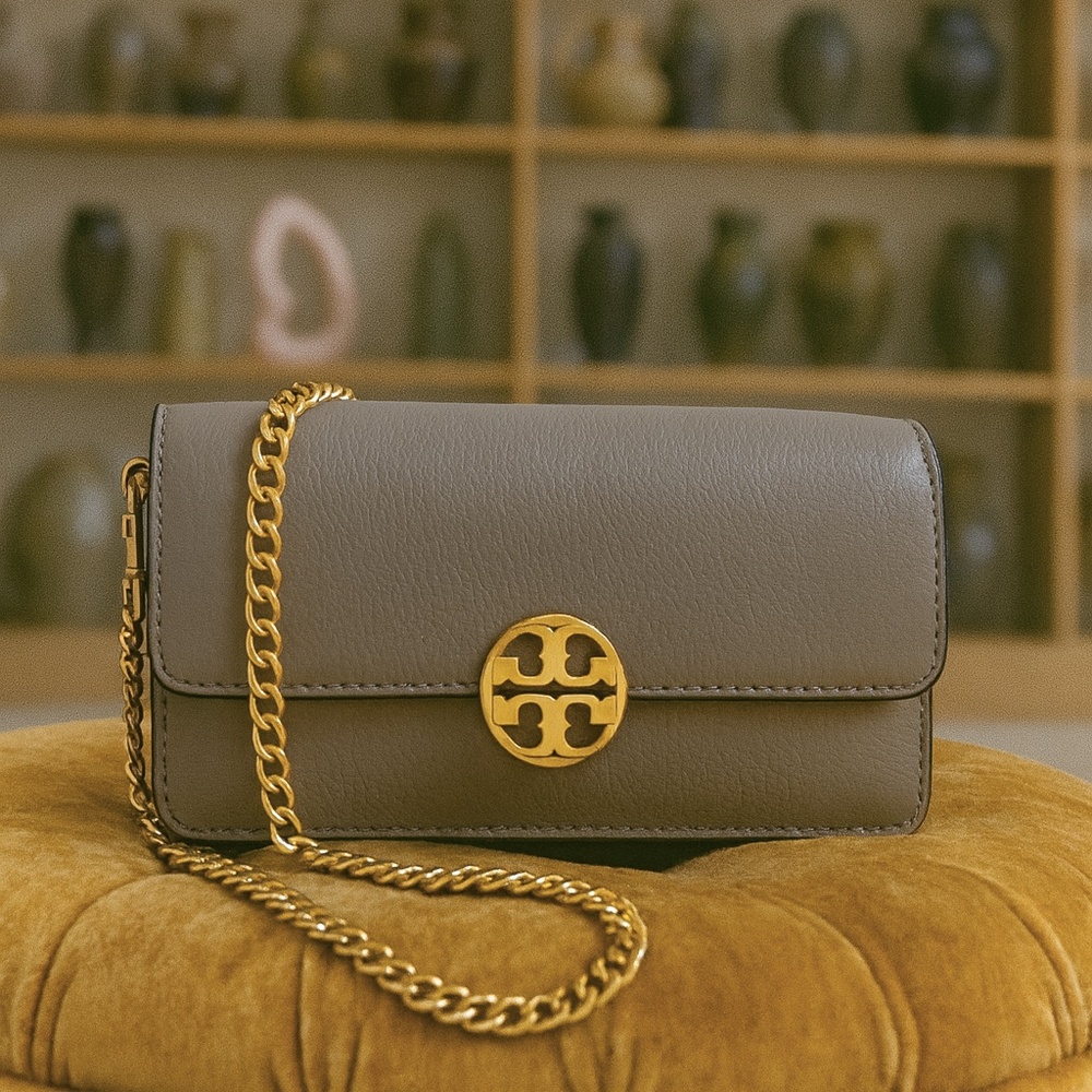 NEW Tory Burch Chelsea Gray Heron MINI Chain Pouch/Clutch - MINI BAG
